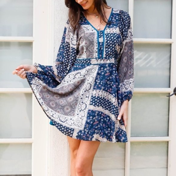 Floral & Paisley Print Balloon Long Sleeve Mini Dress - Picture 1 of 12